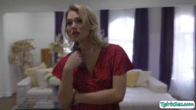 Emma - Emma Rose In Blonde Ts Deepthroat And Anal - hotmovs.com