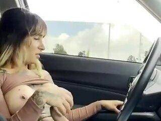 Jerking it in the car - ashemaletube.com