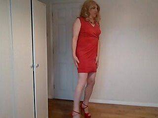 Blonde in red dress and heels with no panties on - ashemaletube.com